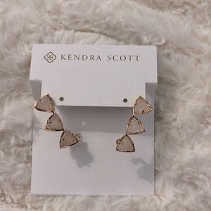*VINTAGE* NWOT Kendra Scott Natalie Ear Climbers in Rose Gold Iridescent Drusy